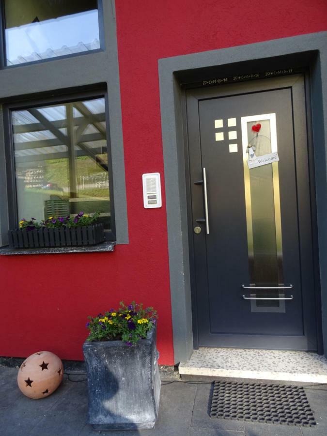 乌尔门Haus Am Sonnenberg公寓 外观 照片